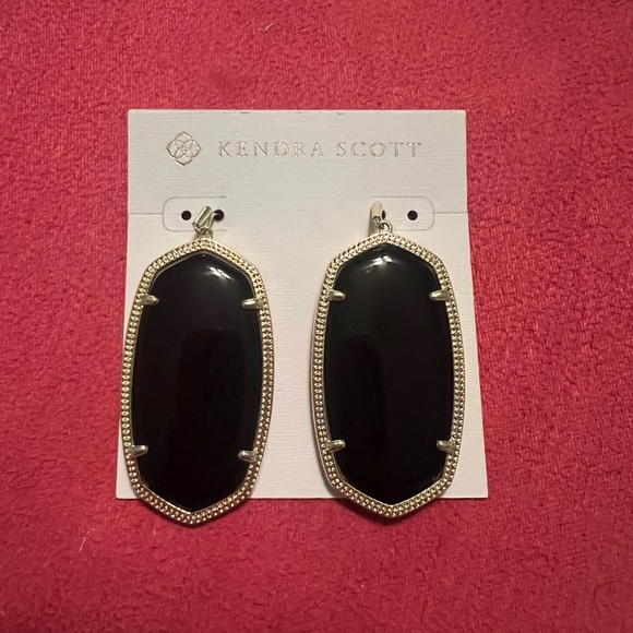 Kendra Scott Jewelry - Kendra Scott Danielle Earrings Black/Gold